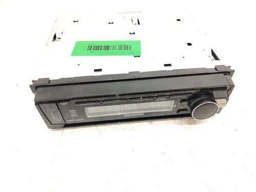 Used Radio PEUGEOT 306 Hatchback (7A, 7C, N3, N5) [1993-2003]  17059704