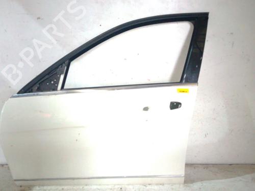 Used Left front door MERCEDES-BENZ C-CLASS T-Model (S204) C 220 CDI (204.202) (170 hp) 31190090