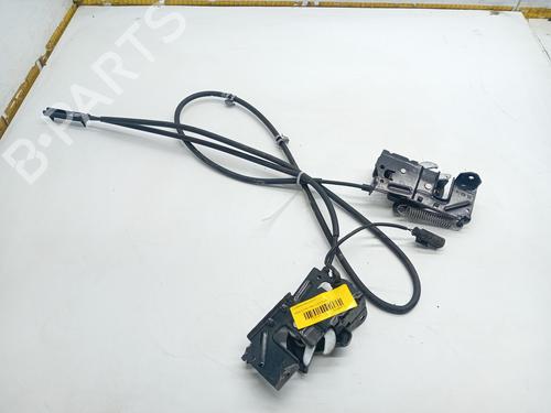 Used Hood lock BMW 3 (F30, F80) 318 d (150 hp) 27339937