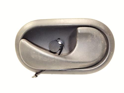 Used Front right interior door handle RENAULT MASTER III Van (FV) 2.3 dCi 125 FWD (FV0C, FV0D, FV0G, FV0H, FV0J, FV0K,... (125 hp) 31653337
