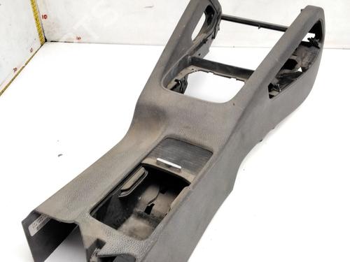 Middle console VW GOLF V (1K1) 1.9 TDI 4motion | BP22637263I22 