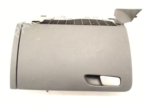 Used Glove box AUDI Q5 (8RB) 2.0 TDI quattro (170 hp) 27833500