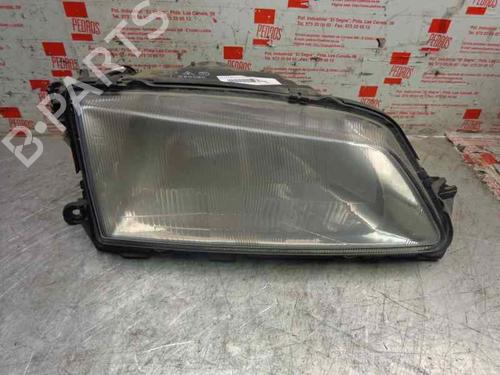 Right headlight PEUGEOT 306 Hatchback (7A, 7C, N3, N5) 1.4 (75 hp) 135388