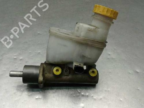Used Brake master cylinder FIAT PANDA (169_) 1.2 (169.AXB11, 169.AXB1A) (60 hp) 7533275