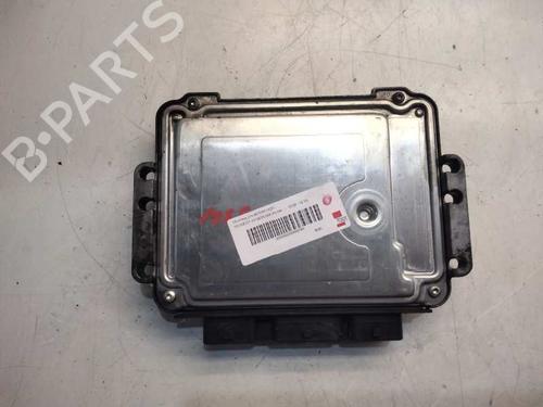 Used Engine control unit (ECU) PEUGEOT 206 Hatchback (2A/C) [1998-2012]  9307047