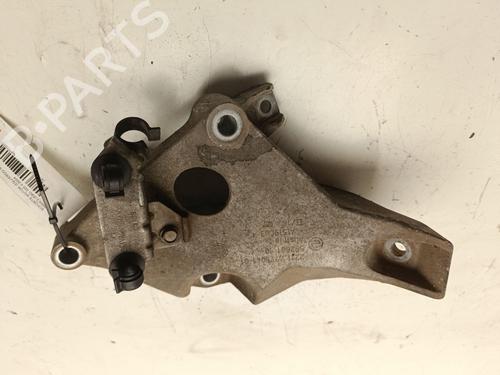 Used Engine mount BMW 3 (E90) 320 d (163 hp) 18962136