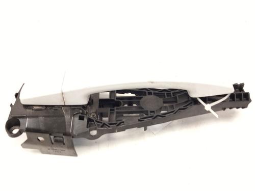 Klamka zewnętrzna drzwi przednich prawych OPEL ZAFIRA TOURER C (P12) 2.0 BiTurbo CDTI (75) 14096401