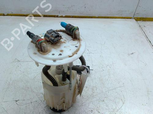 Used Fuel pump Fuel pump 31337952 31337952