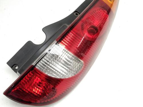 Used Right taillight NISSAN ALMERA TINO (V10) 2.2 dCi (115 hp) 1264039