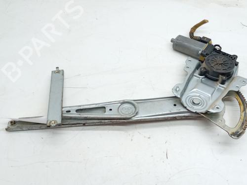Lève-vitre avant gauche TOYOTA YARIS (_P1_) 1.4 D-4D (NLP10_, NLP10R) (75 hp) 28073715