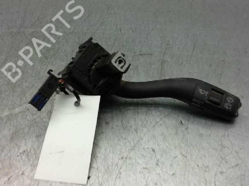 Used Steering column stalk AUDI A3 (8P1) 1.9 TDI (105 hp) 1359942