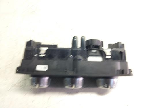 Climate control AUDI A1 (8X1, 8XK) 1.0 TFSI | BP17058988I5 