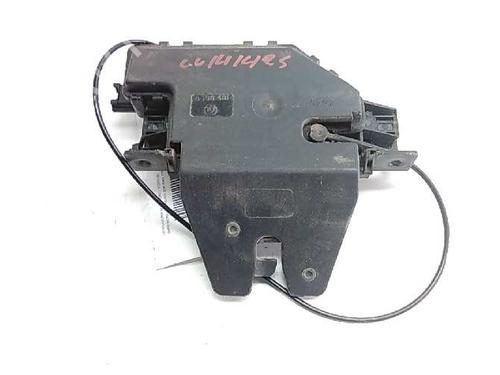 Used Tailgate lock BMW 1 (E87) 118 d (122 hp) 16111704