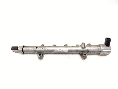 Used Injection rail MERCEDES-BENZ C-CLASS T-Model (S204) C 220 CDI (204.202) (170 hp) 31038677