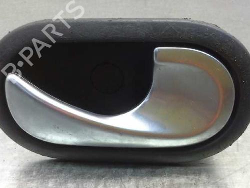 Used Front left interior door handle RENAULT SCÉNIC II (JM0/1_) 1.9 dCi (JM0G, JM12, JM1G, JM2C) (120 hp) 3212467