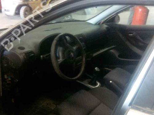 Instrument cluster SEAT LEON (1M1)  | BP207661C47 