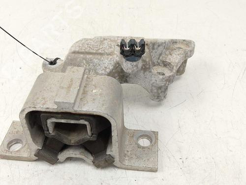 Used Engine mount Engine mount 39246646 39246646