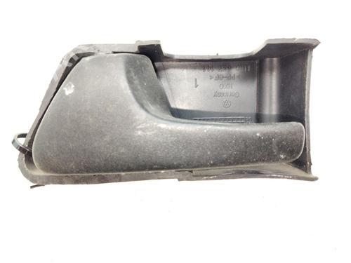 Used Front left interior door handle VW GOLF III (1H1) 1.9 TD, GTD (75 hp) 21843085