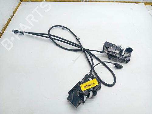 hood-lock-bmw-3-f30-f80-2011-2012-2013-2014-2015-2016-2017-2018-27339937 main image