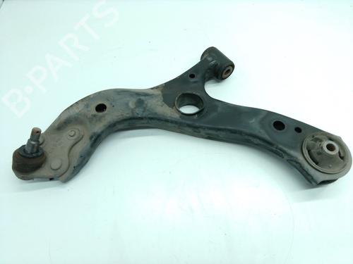 Used Left front suspension arm Left front suspension arm TOYOTA C-HR (_X1_) 1.8 Hybrid (ZYX10_, ZYX11_) (98 hp) 35812805 35812805