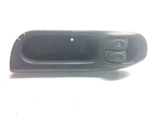 Used Left front window switch RENAULT SCÉNIC I MPV (JA0/1_, FA0_) 1.9 dCi RX4 (102 hp) 10661904