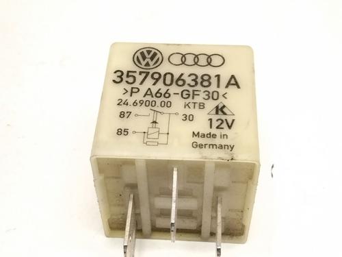 Used Electronic module VW GOLF IV (1J1) 1.6 (100 hp) 18659845