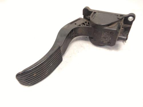 Used Pedal Pedal 30860181 30860181