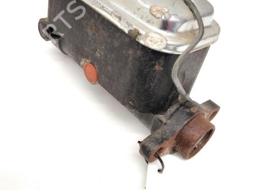 Used Brake master cylinder CHEVROLET K5 BLAZER 4.1 4WD (102 hp) 25225631