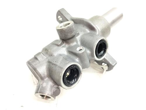 Brake master cylinder MERCEDES-BENZ E-CLASS (W213) E 220 d (213.004) | BP22983279M77 