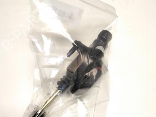 Clutch slave cylinder VW GOLF IV (1J1) 1.9 TDI | BP18602557M113 