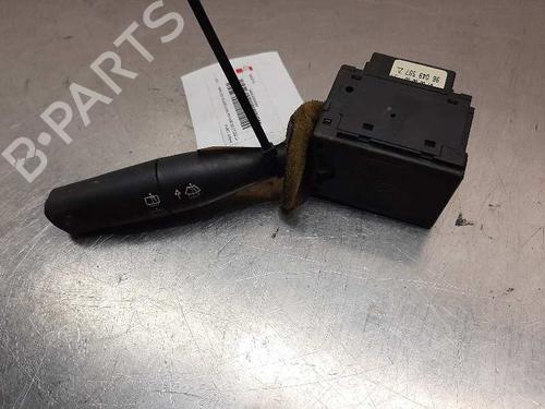 Used Steering column stalk Steering column stalk PEUGEOT 306 (7B, N3, N5) [1993-2003] 7023405 7023405