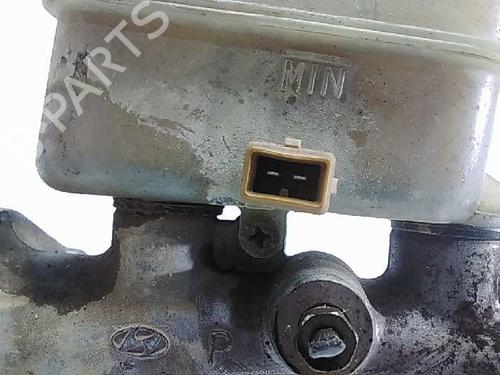 Brake master cylinder HYUNDAI SANTA FÉ I (SM)  | BP17057447M77 