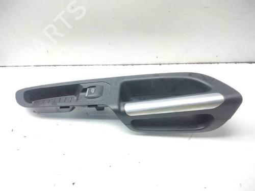Used Right front window switch Right front window switch 11741156 11741156