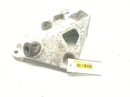 Used Engine mount Engine mount BMW 3 Touring (F31) 335 d xDrive (313 hp) 34645943 34645943