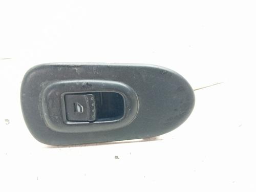 Interrupteur de vitre avant droite SEAT LEON (1M1) 1.9 TDI (110 hp) 25978244
