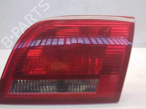 Used Right tailgate light Right tailgate light 11638808 11638808