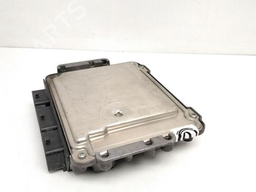 Engine control unit (ECU) RENAULT MEGANE II Saloon (LM0/1_) | BP852740M57
