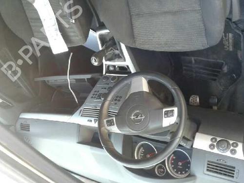 Left front brake caliper OPEL ASTRA H GTC (A04)  | BP17054986M105 