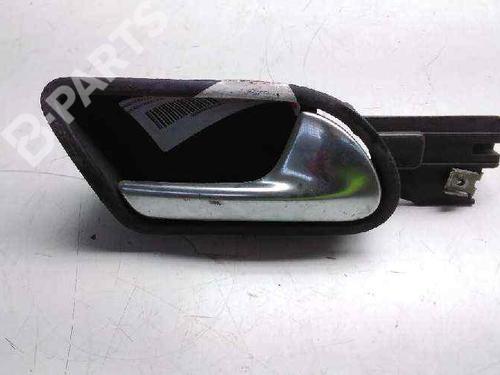 Used Front right interior door handle Front right interior door handle VW GOLF V (1K1) 1.9 TDI (105 hp) 3212500 3212500