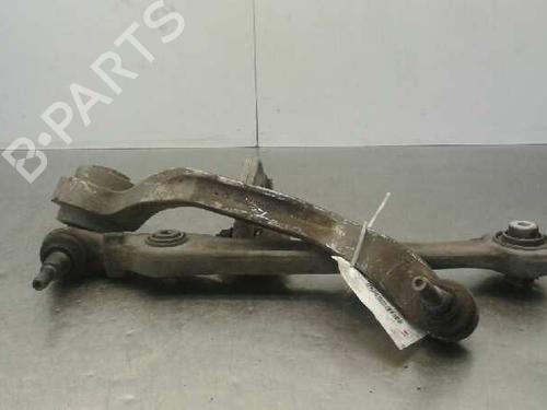 Used Right front suspension arm VW PHAETON (3D1, 3D2, 3D3, 3D4, 3D6, 3D7, 3D8, 3D9) 3.0 V6 TDI 4motion (224 hp) 8680315