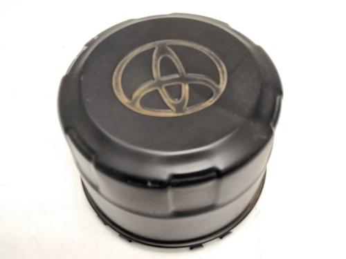 Used Hub cap TOYOTA LAND CRUISER (_J7_, _JL7_) 2.4 TD (LJ70) (90 hp) 25804564
