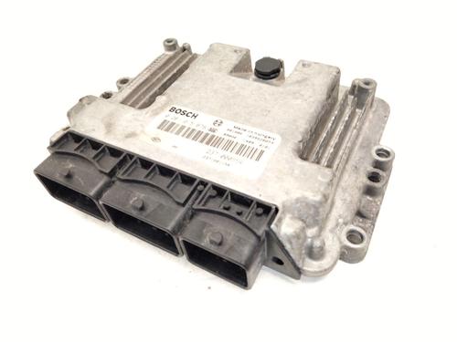 Engine control unit (ECU) RENAULT MEGANE III Hatchback (BZ0/1_, B3_) 1.9 dCi (BZ0N, BZ0J) | BP30100762M57 