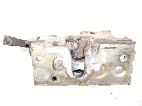 rear-right-lock-mercedes-benz-v-class-6382-1996-1997-1998-1999-2000-2001-2002-2003-30636055 main image