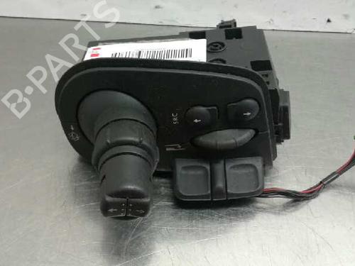 Used Steering column stalk RENAULT SCÉNIC II (JM0/1_) [2003-2010]  2980496