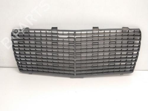 Used Grille MERCEDES-BENZ 124 Saloon (W124) 200 E (124.021) (118 hp) 29501531
