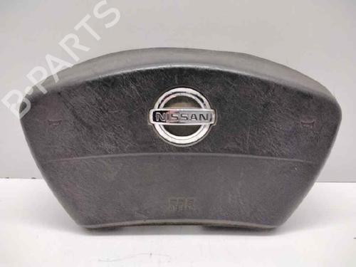Used Driver airbag NISSAN PRIMASTAR Van (X83) [2002-2025]  1272590