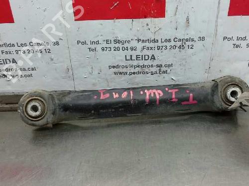 Venstre bagtil bærearm MERCEDES-BENZ C-CLASS (W203) [2000-2007]  14323333