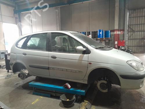 Lève-vitre avant droit RENAULT MEGANE Scenic (JA0/1_) 1.6 16V (JA0B, JA04, JA11, JA00) | BP30788486C23