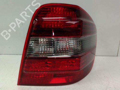Used Right taillight Right taillight MERCEDES-BENZ M-CLASS (W164) ML 320 CDI 4-matic (164.122) (224 hp) 40531646 40531646