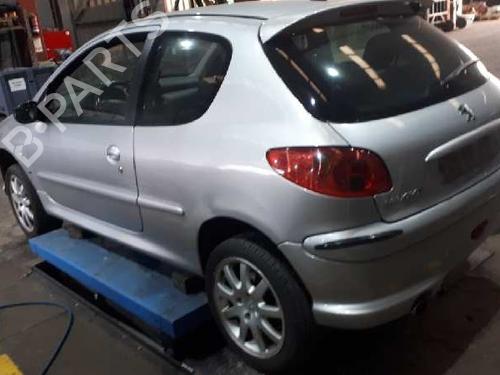 Venstre bremsekaliper foran PEUGEOT 206 Hatchback (2A/C)  | BP16185220M105 